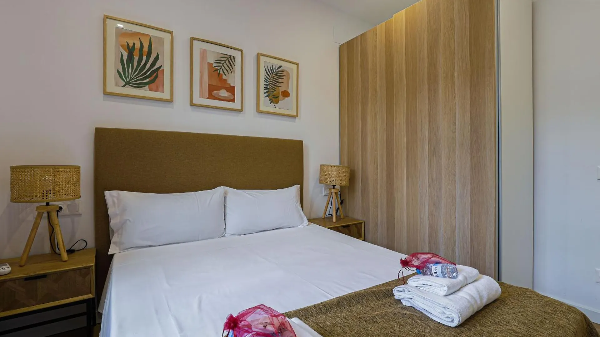 Alcam Marina Apartment Barcelona 0*,  Spain