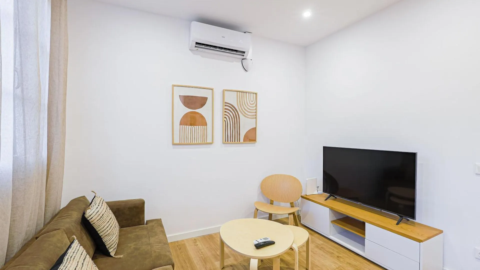 Alcam Marina Apartment Barcelona Spain